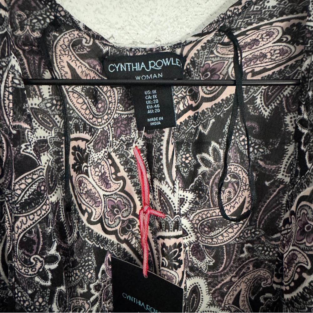 CYNTHIA ROWLEY Black Paisley Kimono with Tassels - Picture 5 of 9